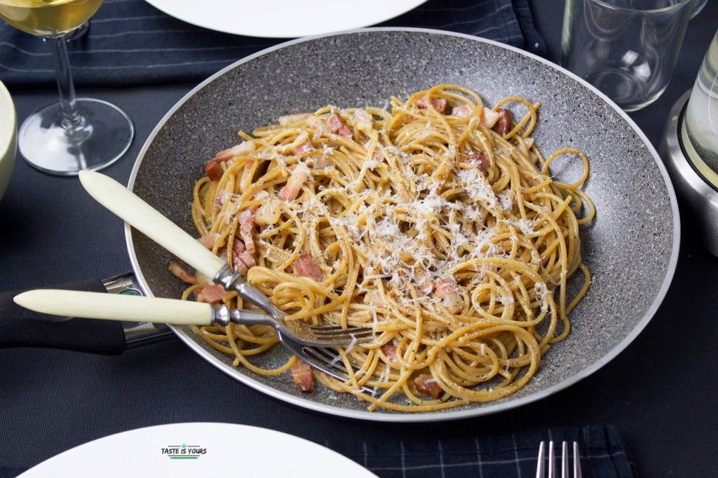 Tradycyjne Spaghetti Carbonara