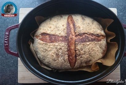 Chleb z garnka żeliwnego